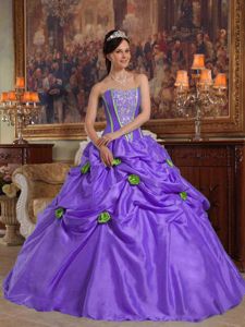 Lavender Taffeta Strapless Sweet 15 Dresses with Pick ups Flowers