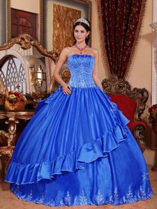 Blue Taffeta Quinceanera Dress with Embroidery and Asymmetrical Ruffles
