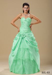 Apple Green Ruched Sweet Sixteen Dresses with Hand-made Flowers