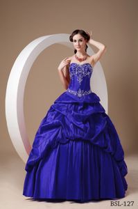 Sweetheart Blue Taffeta Quinceanera Dresses with Appliques