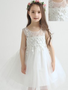 Decent Scoop Knee Length Zipper Flower Girl Dresses for Less White for Party and Quinceanera and Wedding Party with Appliques and Bowknot