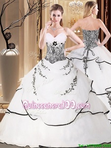 Trendy Sleeveless Sweep Train Embroidery Lace Up Quinceanera Dresses