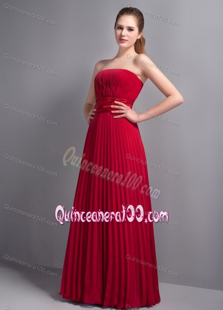 Strapless Wine Red Quinceanera Dama Dress with Pleat in Chiffon