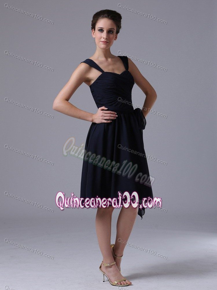 Simple Navy Blue Straps Knee-length Dama Dresses for Quinceanera