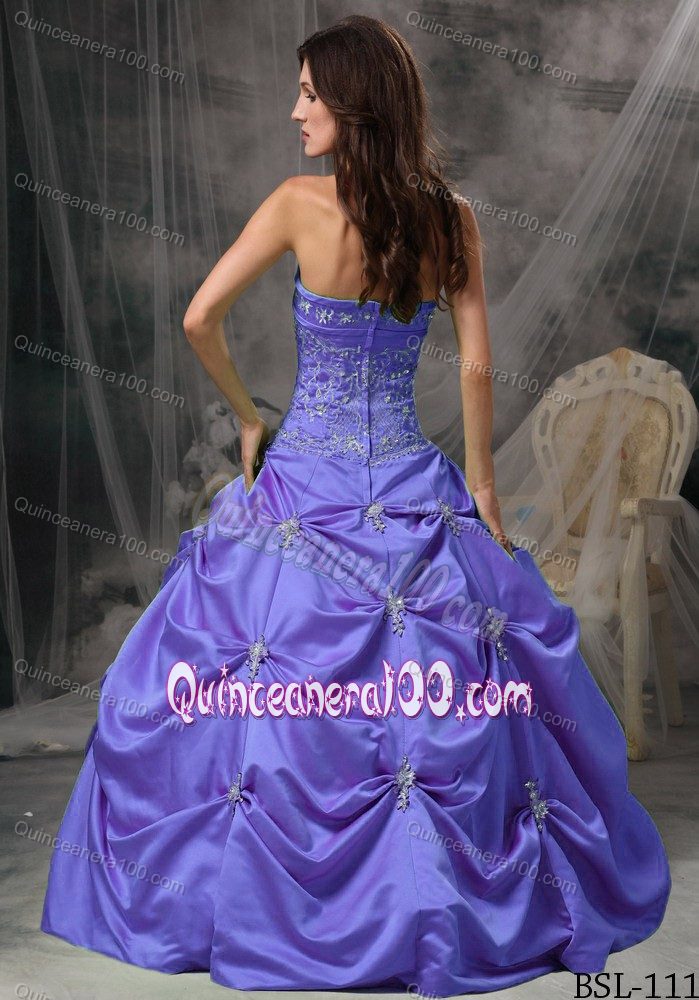 2013 Modest Strapless Appliqued Lilac Quinceanera Party Dress