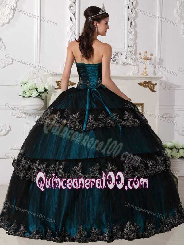Unique Hunter Multi-tiered Strapless Ball Gown Dresses for a Quince