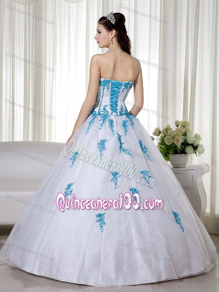 Simple White Sweetheart Dresses Quince with Blue Appliques