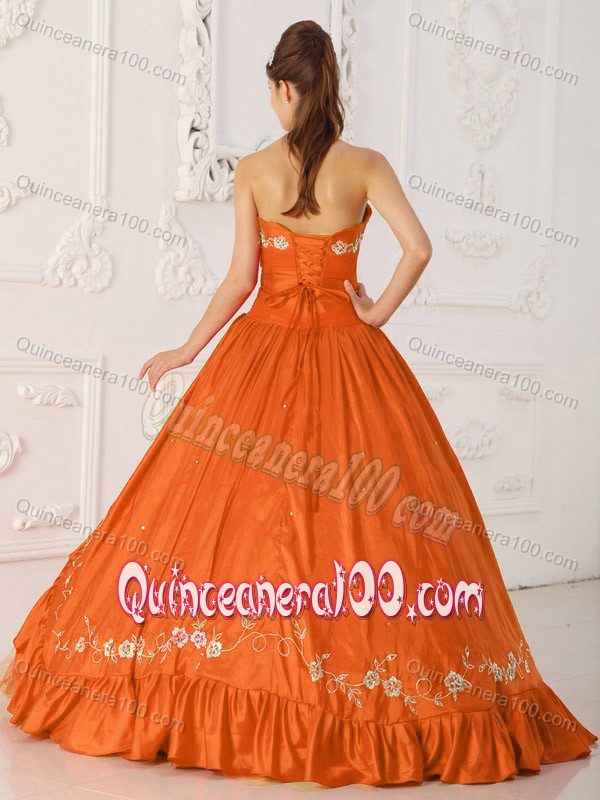 Orange Red Sweetheart Princess Dress for Quinceaneras with Embroidery