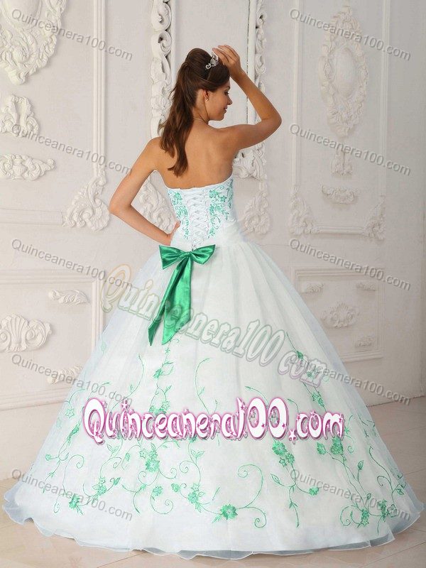 Green Embroidery Accent Dress for A Quince of White Organza 2013