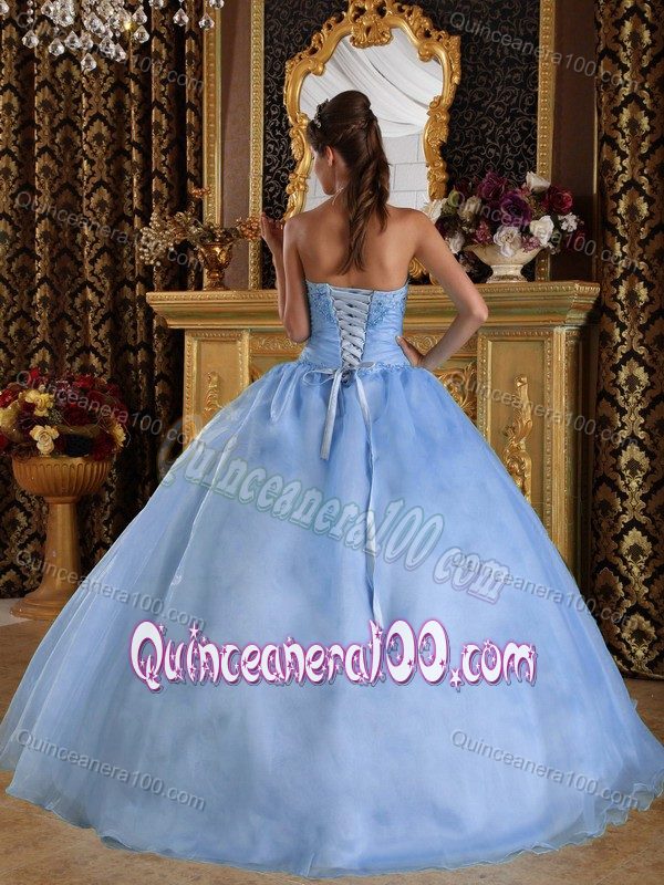 Light Blue Organza Quinceanera Party Dress with Beaded Appliques