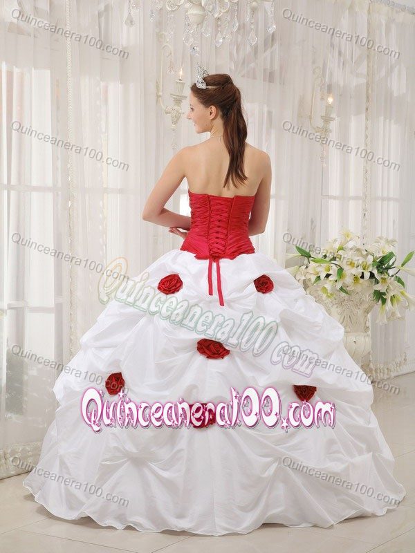 Red and White Pick-ups Sweet 16 Dresses with Hand Made Flowers