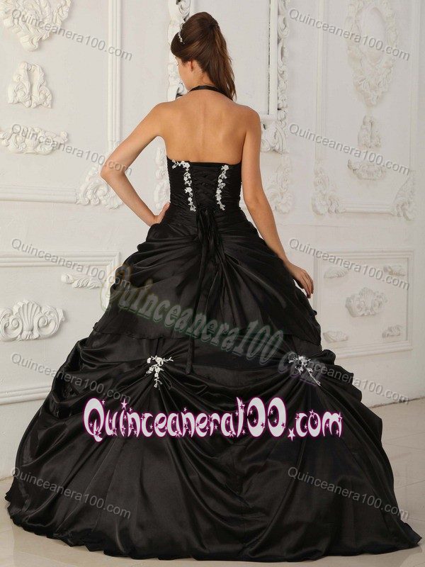 Pretty Haltered Black V-neck Appliqued Quinceanera Gown on Sale