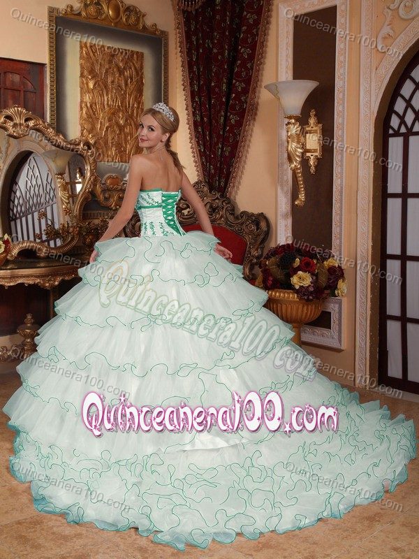 Ruffled White Quinceanera Dresses with Appliques and Brush Train