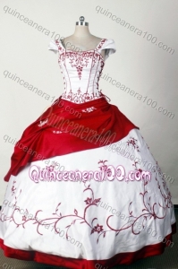 Classical White/Red Ball Gown Square Embroidery Quinceanera Dresses