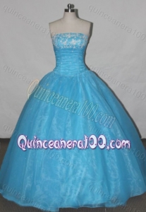 Simple A-line Strapless Floor-length Quinceanera Dresses With Appliques