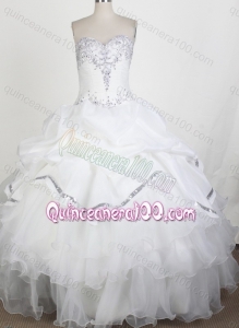 Sweetheart Ball Gown Beading and Ruffles Quinceanera Dresses in White