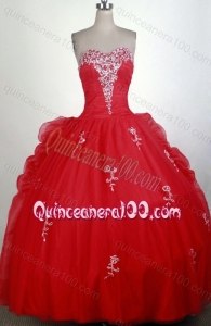 Sweetheart Ball Gown Appliques with Sequins Red Quinceanera Dresses