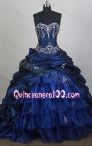 Beautiful Appliques Ball Gown Sweetheart Quinceanera Dresses with Court Train