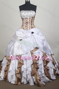 Exclusive Beading Ball Gown Strapless Quinceanera Dresses with Leopard