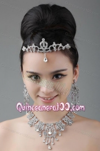 Vintage Style Rhinestone Alloy Jewelry Set Including Crown Necklace And Earrings