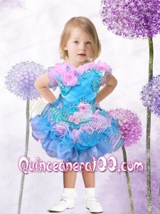 Hand Made Flowers and Appliques Knee-length Romantic V-neck Little Girl Dress with Lace-up