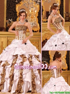 New Style Strapless Brush Train Quinceanera Dresses in White