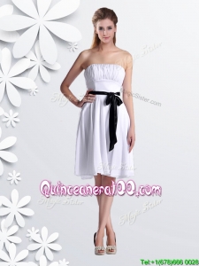 Elegant Empire Strapless Ruched and Be-ribboned White Dama Dress in Chiffon