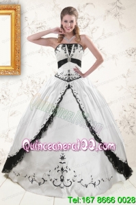 2015 Traditional Embroidery Quinceanera Dresses in White and Black