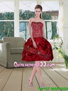 Wine Red Pretty Strapless 2015 Cheap Dama Dresses with Embroidery