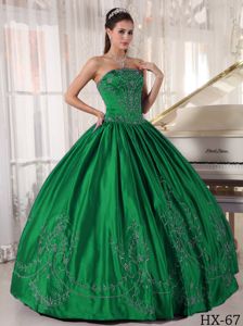 Floor-length Strapless Dress for Sweet Sixteenth with Embroidery