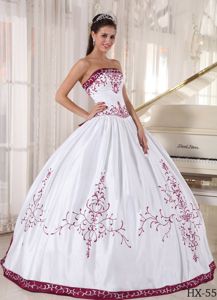 White and Fuchsia Quinceanera Dress with Embroidery in Satin
