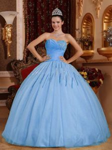 Ruched Sweetheart Beading Quinceanera Dresses in Light Blue