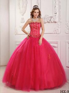 2013 Affordable Beading Strapless Tulle Hot Pink Quinceanera Dress
