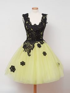 Trendy Straps Sleeveless Zipper Dama Dress for Quinceanera Yellow Tulle