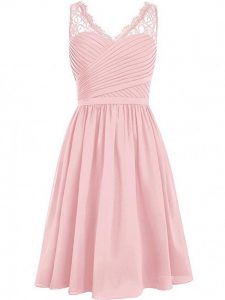 Chiffon Sleeveless Knee Length Dama Dress for Quinceanera and Lace and Ruching