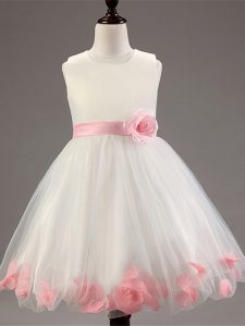 Perfect White Scoop Zipper Appliques and Hand Made Flower Pageant Dress for Girls Sleeveless