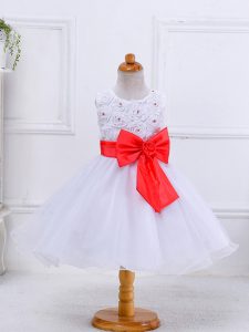 Knee Length White Girls Pageant Dresses Organza Sleeveless Bowknot