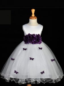 Tulle Sleeveless Knee Length Girls Pageant Dresses and Appliques and Bowknot and Hand Made Flower