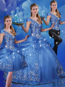 Delicate Blue Three Pieces Organza Off The Shoulder Cap Sleeves Beading and Embroidery Floor Length Lace Up Sweet 16 Dresses