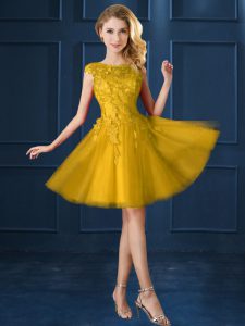 Knee Length Gold Quinceanera Dama Dress Bateau Cap Sleeves Lace Up