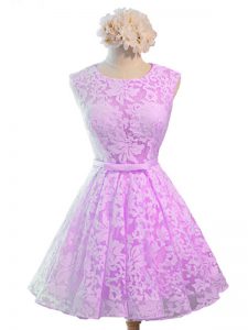 Sleeveless Lace Knee Length Lace Up Damas Dress in Lilac with Belt