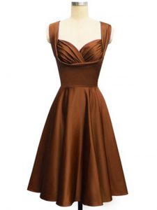 Elegant Knee Length Chocolate Quinceanera Court Dresses Taffeta Sleeveless Ruching