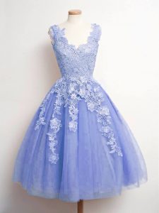 Deluxe Tulle Sleeveless Knee Length Quinceanera Court Dresses and Lace