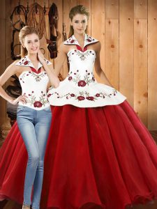 White And Red Ball Gowns Halter Top Sleeveless Organza Floor Length Lace Up Embroidery Quinceanera Gowns
