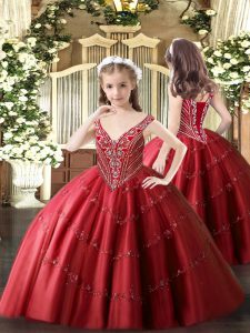 Adorable V-neck Sleeveless Little Girls Pageant Dress Floor Length Beading and Appliques Red Tulle