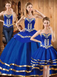 Excellent Sleeveless Lace Up Floor Length Embroidery Quince Ball Gowns