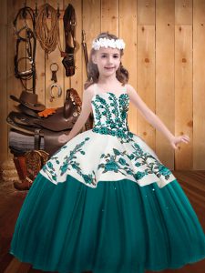 Adorable Straps Sleeveless Girls Pageant Dresses Floor Length Embroidery Teal Tulle