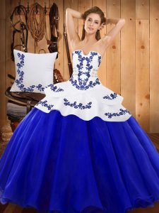 Royal Blue Ball Gowns Embroidery Sweet 16 Quinceanera Dress Lace Up Tulle Sleeveless Floor Length