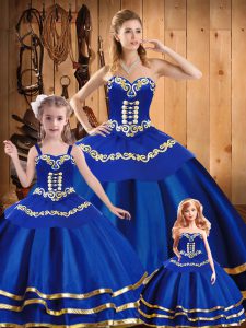 Adorable Royal Blue Lace Up Sweetheart Embroidery Quinceanera Gowns Organza Sleeveless