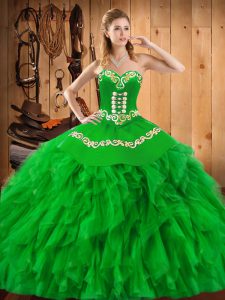 Sexy Sleeveless Embroidery and Ruffles Lace Up Ball Gown Prom Dress